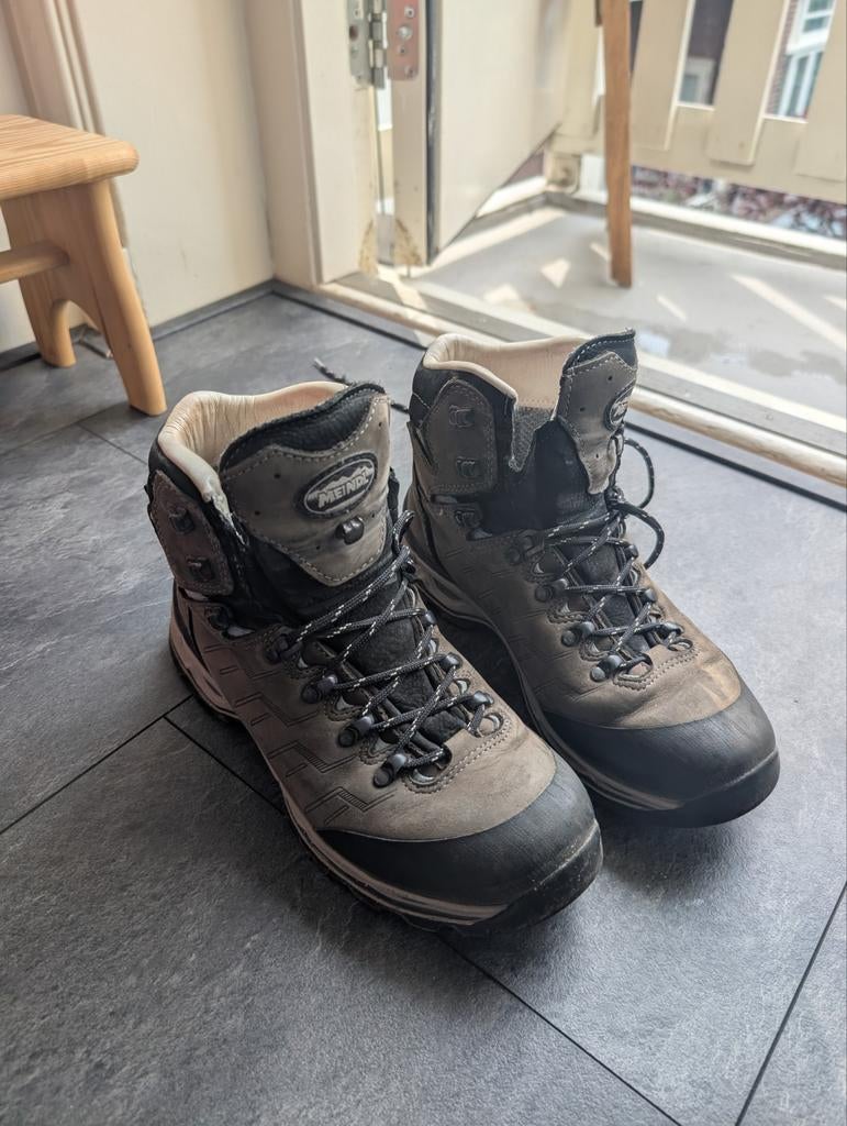 Meindl MFSysteem dames wandelschoenen - Maat 41, Kleding | Dames, Schoenen, Meindl, Bruin, Zo goed als nieuw, Wandelschoenen
