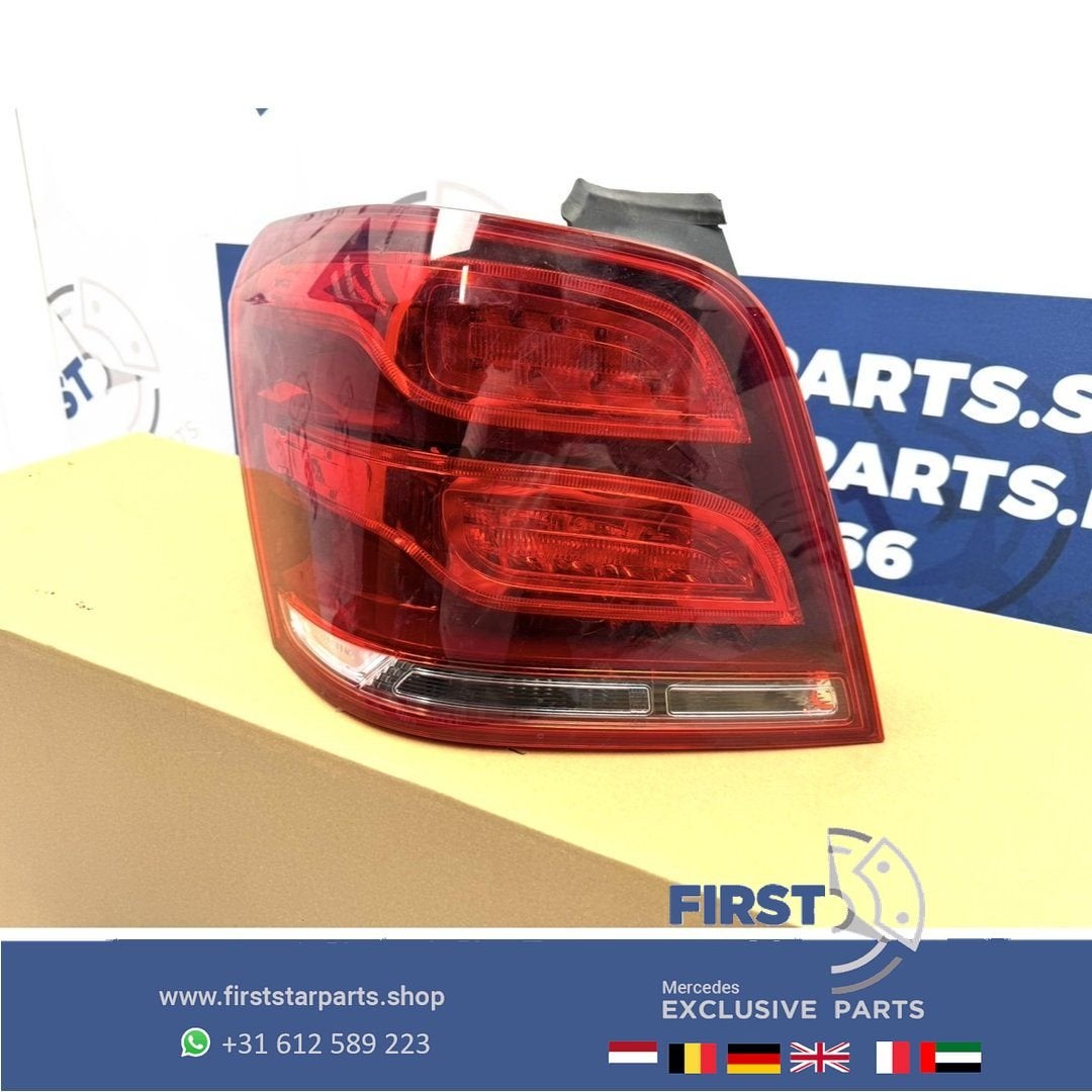X204 GLK FACELIFT LED Achterlicht LINKS A2049060157 Mercedes