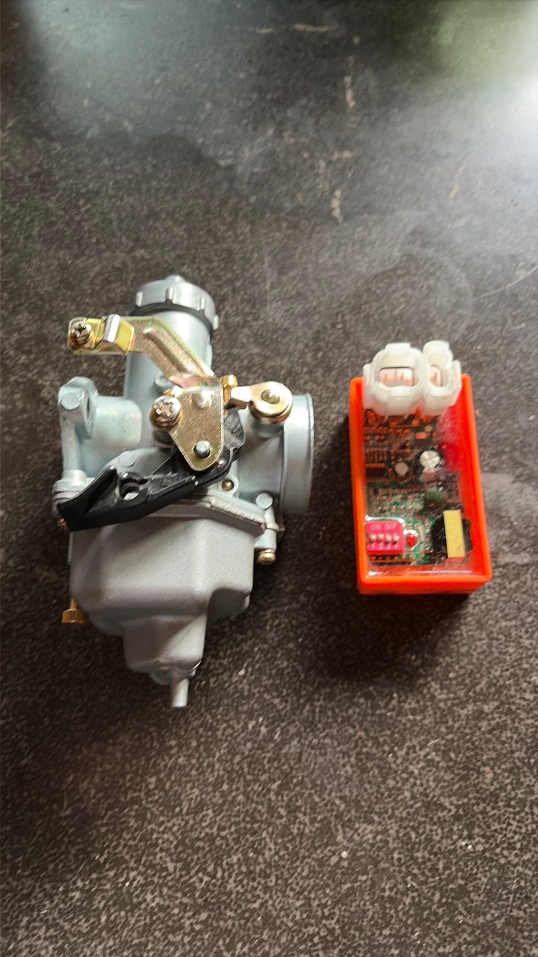 Carburateur cdi voor kwat 250cc spy voor een leuk prijsje, Ophalen, Zo goed als nieuw, Carburateur