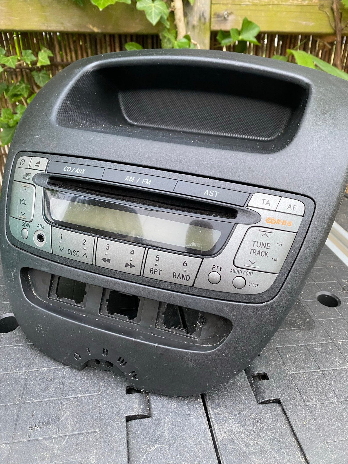 Toyota Aygo Radio CD Speler 2009 - Origineel Onderdeel, Auto diversen, Ophalen of Verzenden, Gebruikt