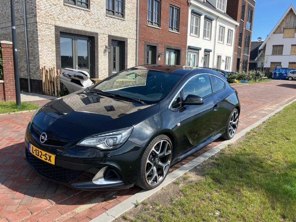 Opel Astra OPC 2.0 Turbo (280 pk) | 2015 | 131.000 km, Auto's, Opel, Voorwielaandrijving, 1998 cc, 4 cilinders, Zwart