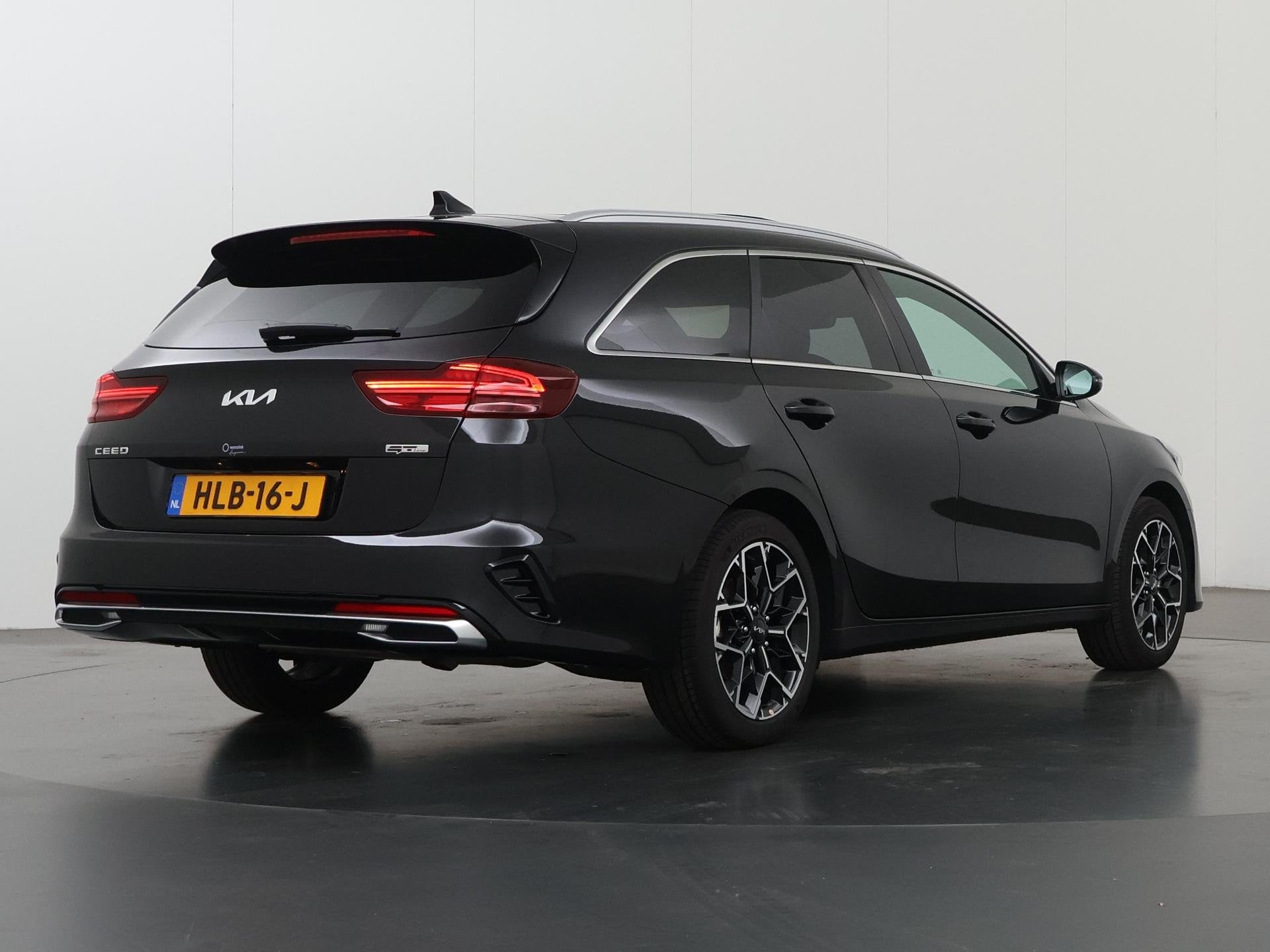 Kia Ceed Sportswagon 1.5 T-GDi GT-Line | Panoramadak | Matri, Auto's, Kia, Gebruikt, 4 cilinders, 610 kg, Zwart