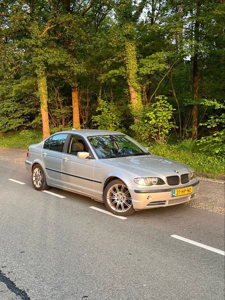 BMW 3-Serie 320i |M54b22 6cil | Android Navi |Goed onderhoud, Auto's, 2171 cc, Zwart, Handgeschakeld, Particulier