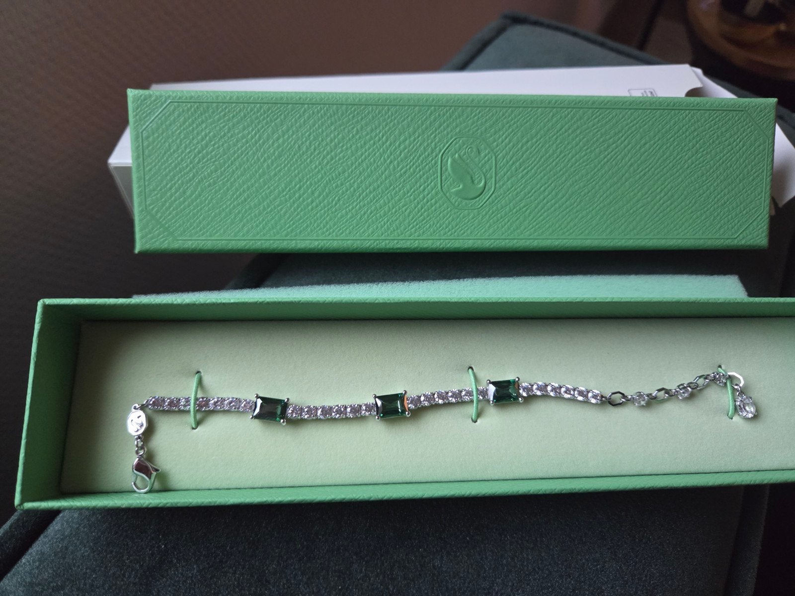 Swarovski armband, Sieraden, Tassen en Uiterlijk, Ophalen of Verzenden, Nieuw, Groen, Zilver