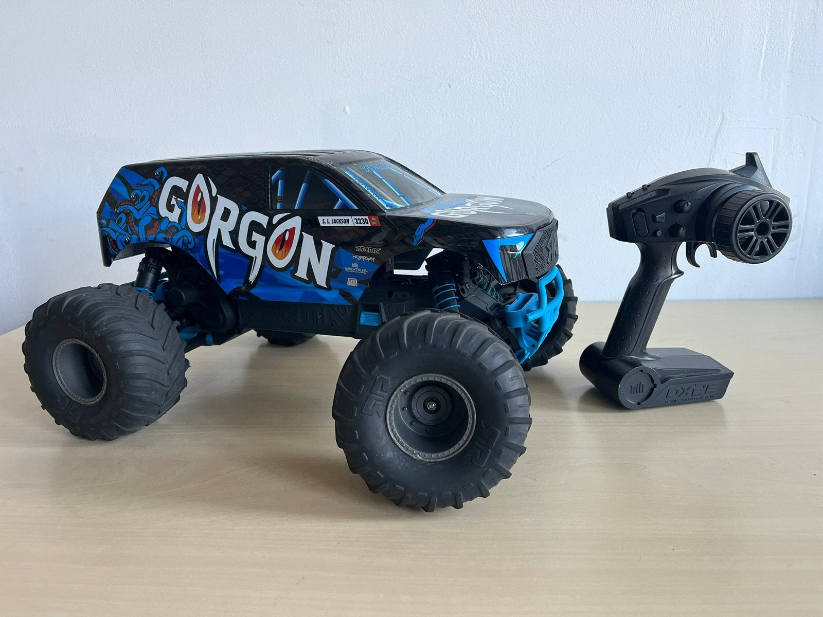 Arrma Gorgon 2wd RC monstertruck Hobbywing brushless RTR, Elektro, Auto offroad, Ophalen of Verzenden, Zo goed als nieuw