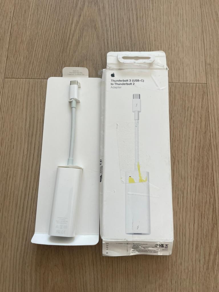 Orginele Apple Thunderbolt 3 to Thunderbolt 2 Adapter, Ophalen of Verzenden, Zo goed als nieuw, Apple iPhone