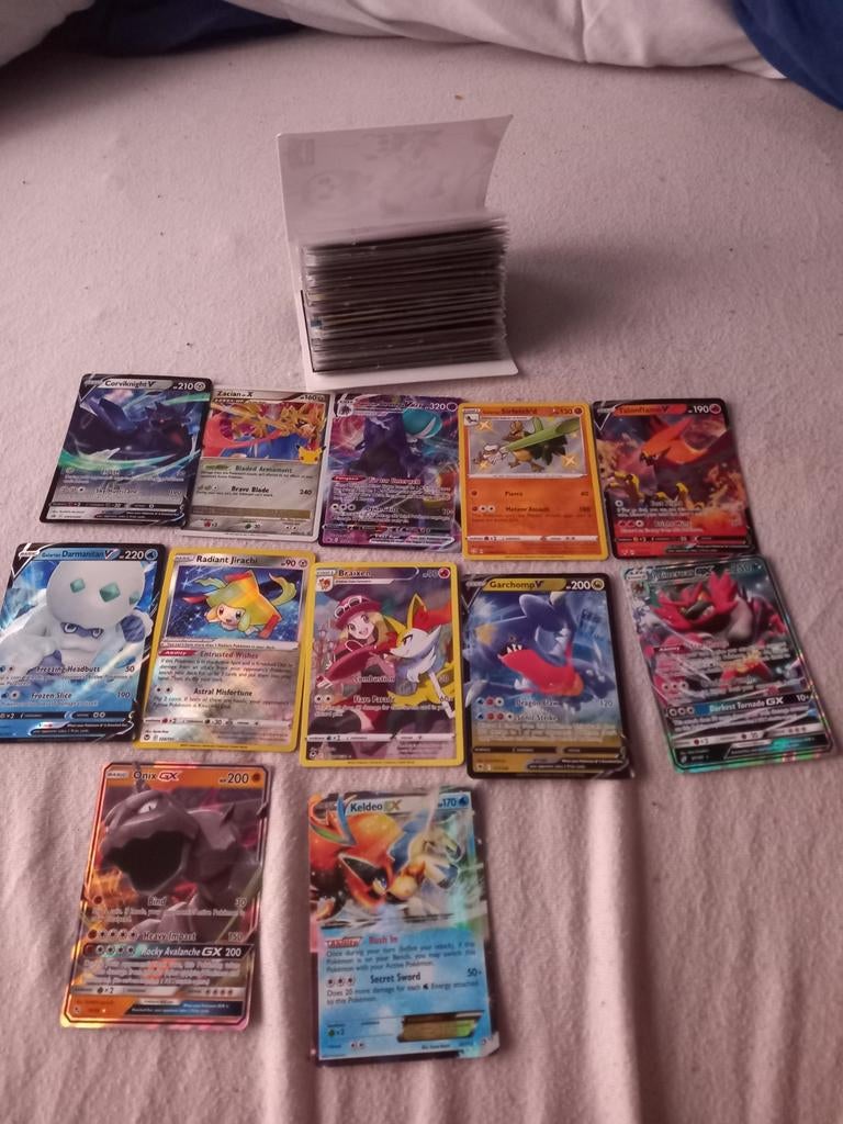 50 Pokémon GX/V/EX/Shiny kaarten met boekje, Ophalen of Verzenden, Gebruikt