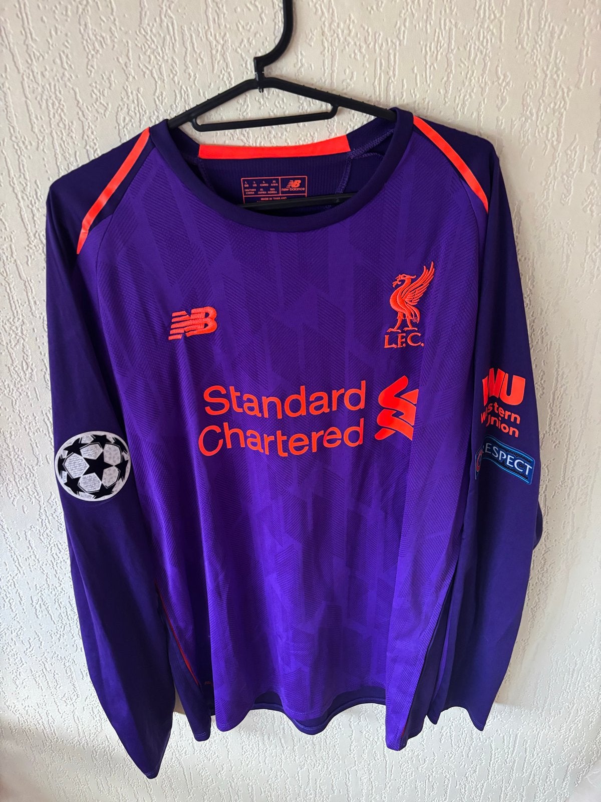 Salah shirt (Liverpool)