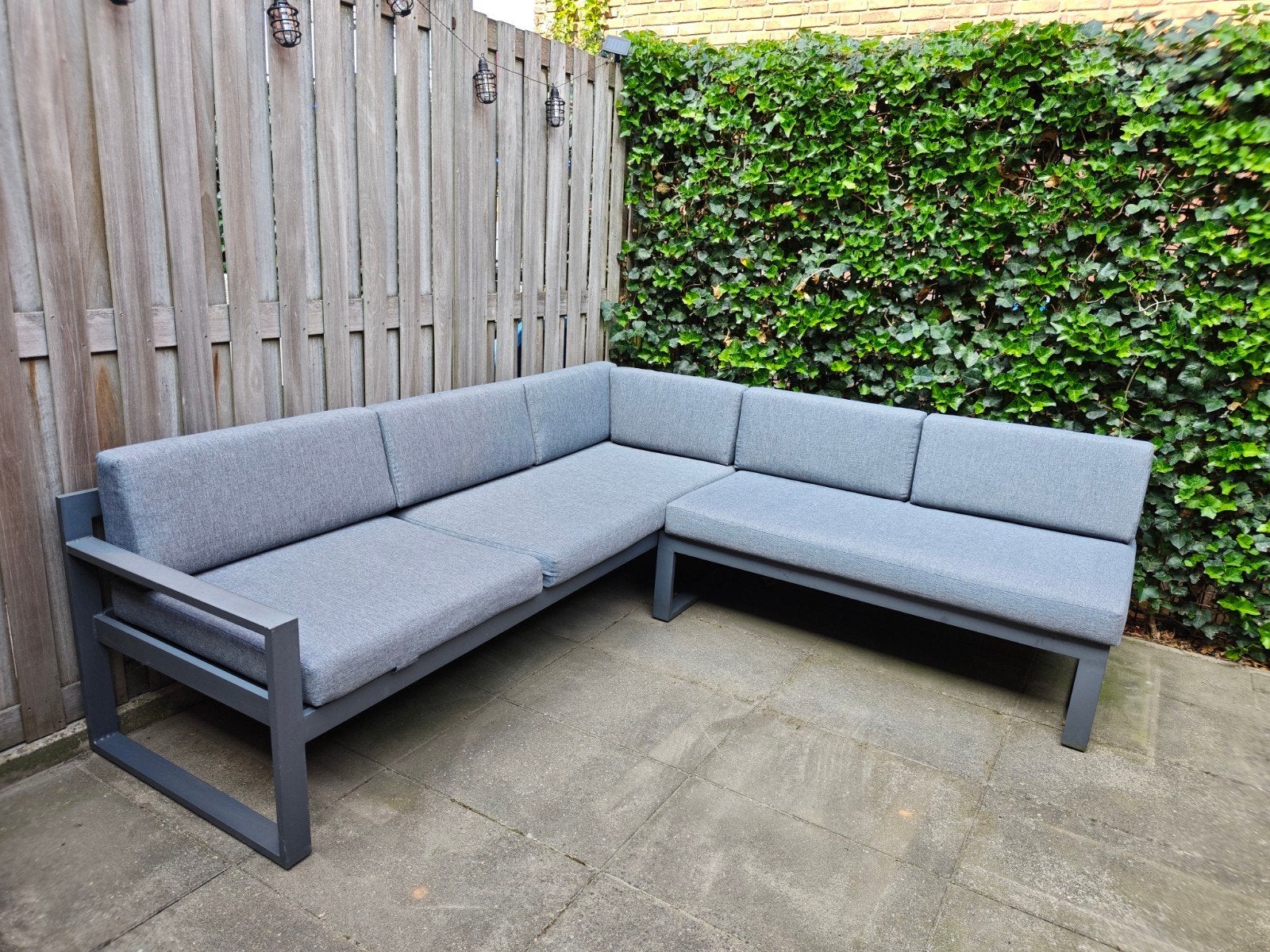 Loungebank, Ophalen, 5 zitplaatsen, Aluminium, Zo goed als nieuw