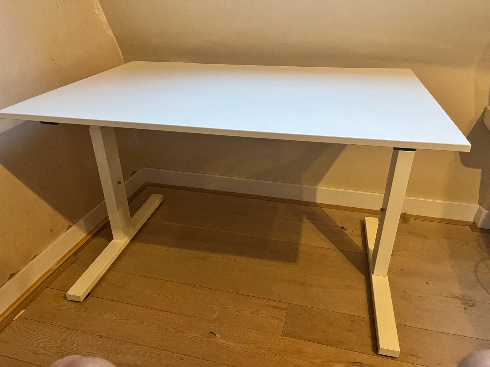 Vepa R HI in hoogte verstelbaar bureau 120x80 cm, Huis en Inrichting, Bureaus, Ophalen, In hoogte verstelbaar, Zo goed als nieuw