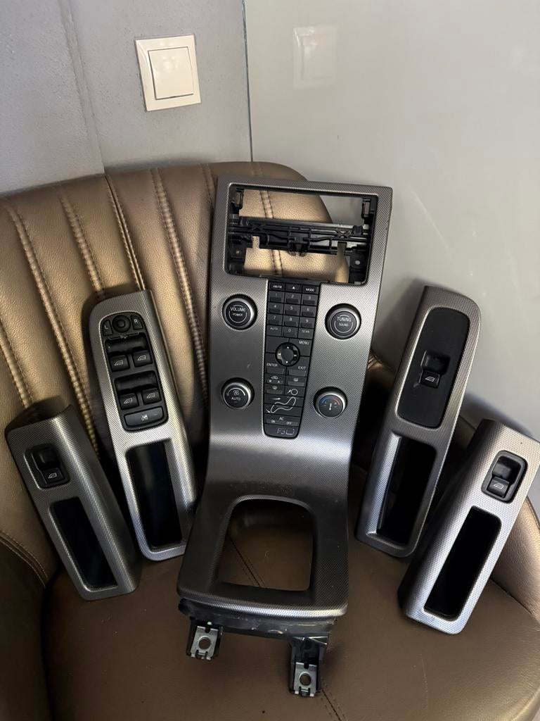 waterval middenconsole Volvo C30  S40 V50 zilver carbon look, Ophalen of Verzenden, Nieuw, Volvo