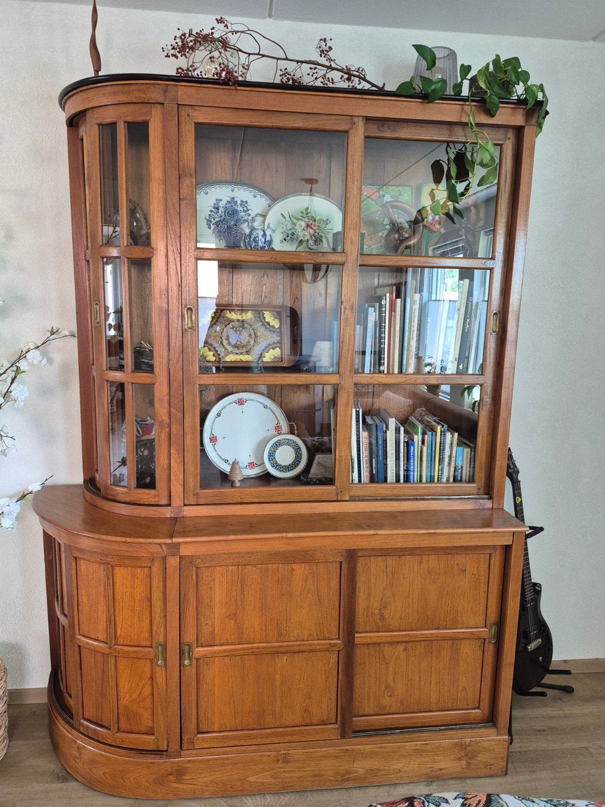 Prachtige Mid Century kast, Ophalen