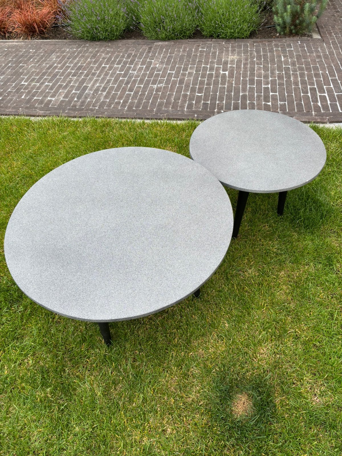 Te koop 2 sets bijzettafels voor buiten, Tuin en Terras, Tuintafels, Ophalen, Zo goed als nieuw, Rechthoekig