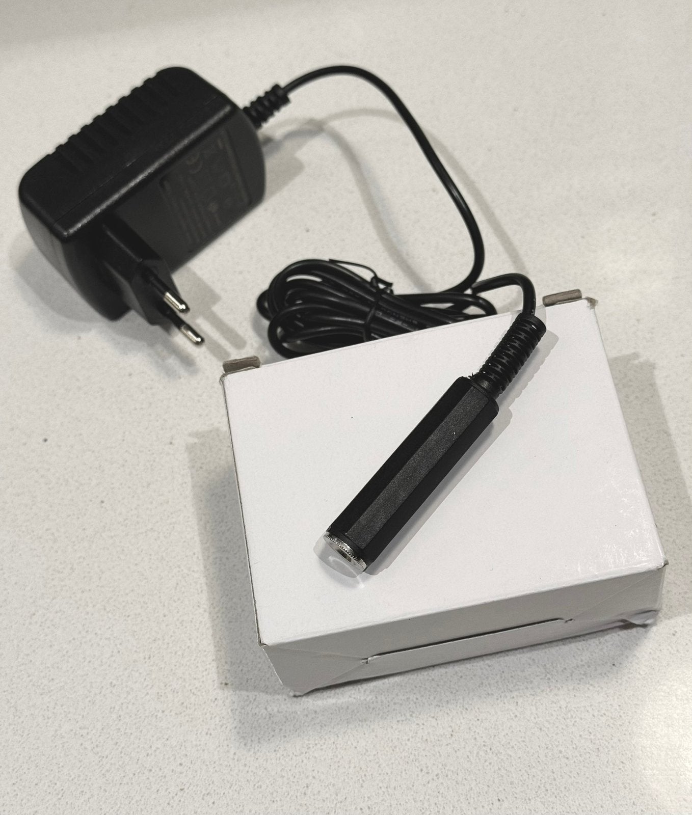 Vela trippelstoel oplader 24V - 500mAh. Nieuw!, Diversen, Ophalen of Verzenden, Nieuw