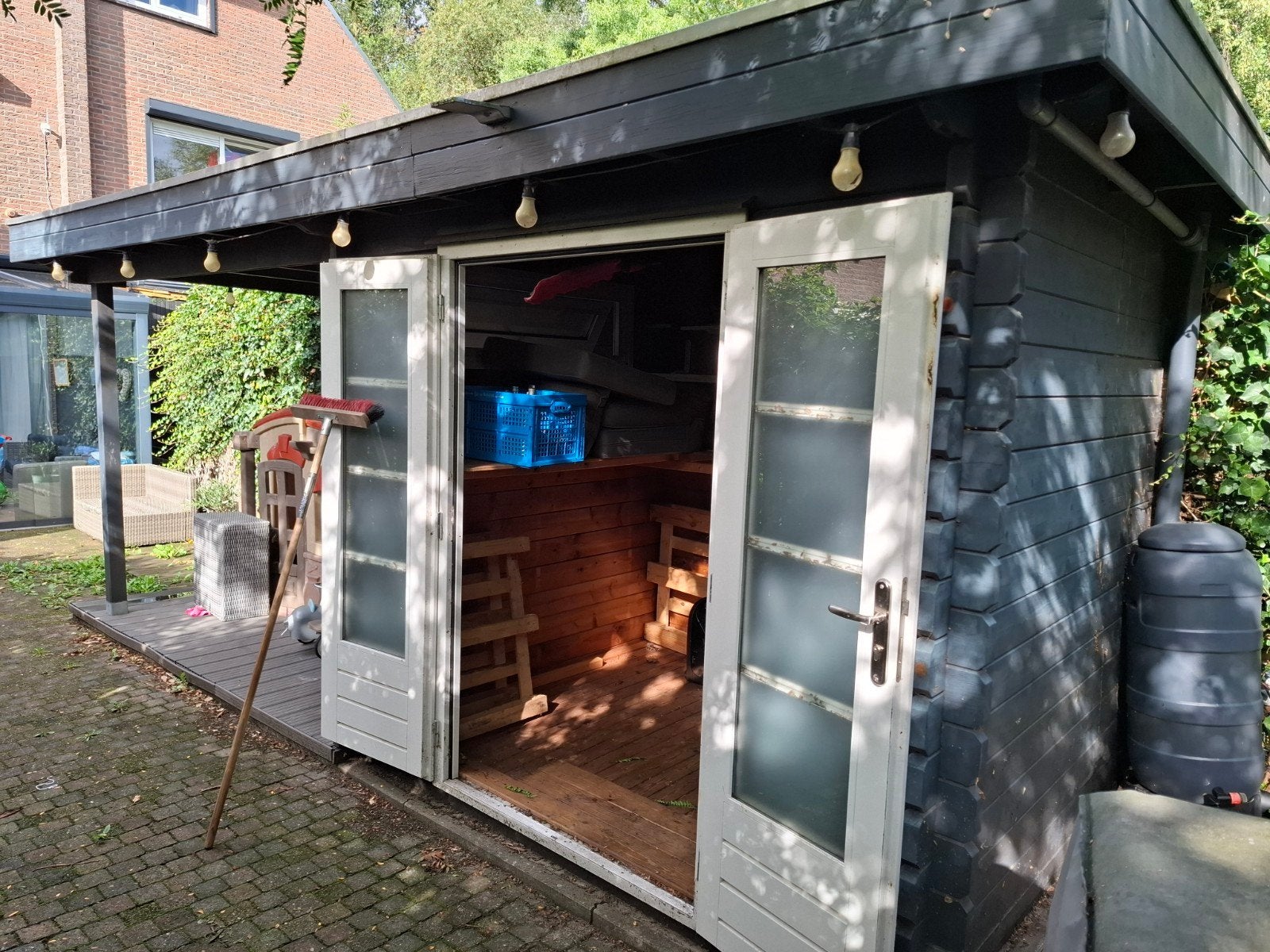 Tuinhuis / blokhut met overkapping 5,5 x 2 m, Ophalen, Tuinhuis, 1 raam, 500 cm of meer