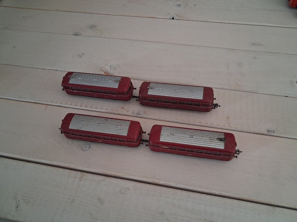 Trein inclusief bujpasssende wagons, Gelijkstroom, Fleischmann, Ophalen of Verzenden, Analoog