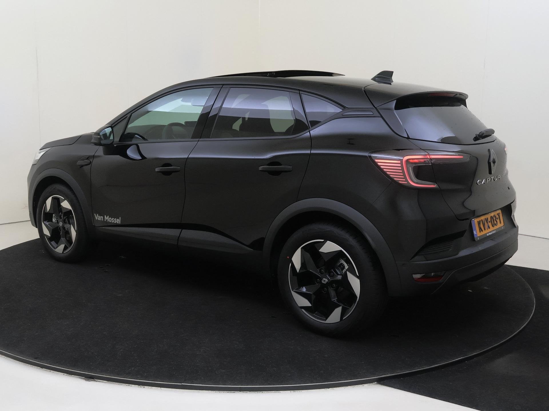 Renault Captur 1.8 E-Tech full hybrid 160 techno | Stoelverw, Auto's, 1789 cc, 4 cilinders, Leder en Stof, Zwart