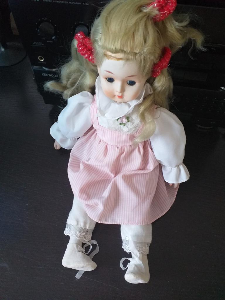 Pop porcelain dame, Verzamelen, Ophalen of Verzenden, Gebruikt, Pop