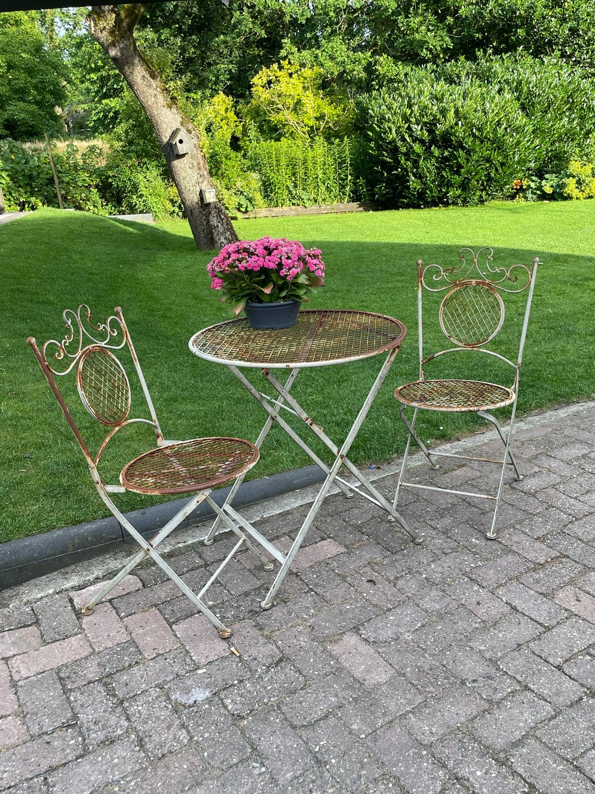 bistroset metaal 2 stoelen en tafel vintage, Tuin en Terras, Tuinsets en Loungesets, Gebruikt, Tuinset, Overige materialen, 2 zitplaatsen