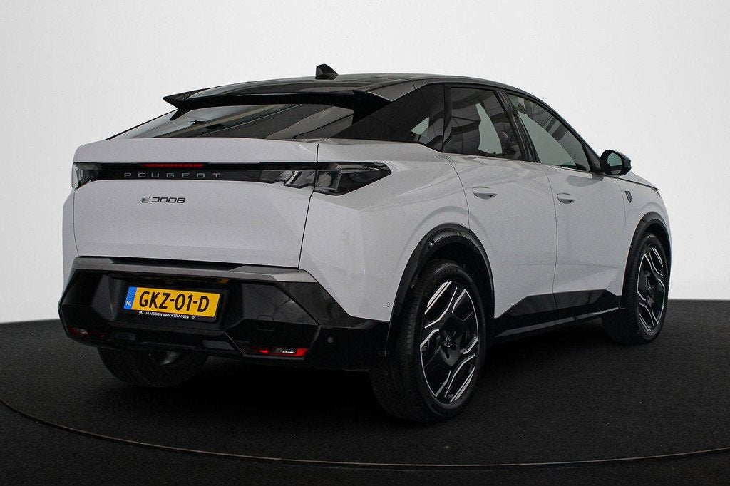 Peugeot e-3008 GT Avantage 210 73 kWh Stuur-Stoelverwarming, Auto's, Peugeot, Wit, Origineel Nederlands, SUV of Terreinwagen, https://media-marktplaats.export.dv.nl/22665779950/document-1.pdf
