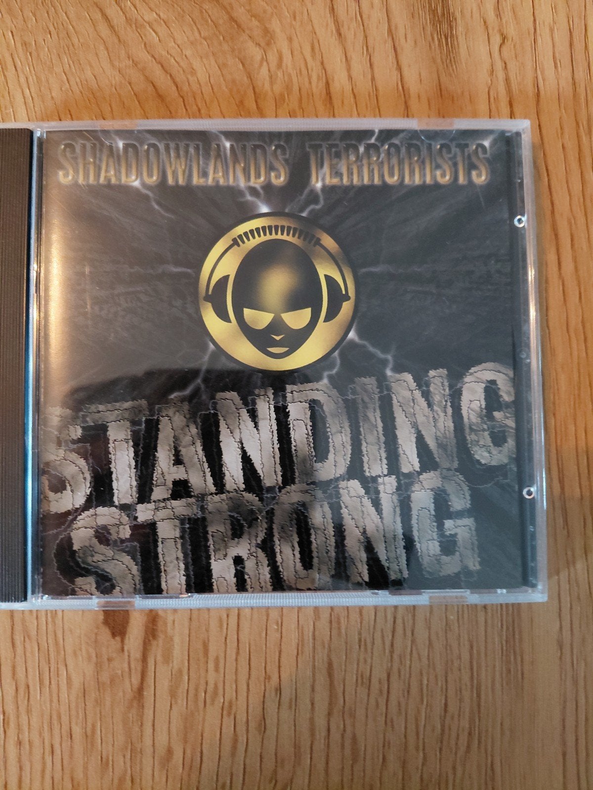 Shadowlands Terrorists - Standing Strong (Zeldzaam CD Album), Cd's en Dvd's, Hardcore, Eerste persing, Ophalen of Verzenden, Zo goed als nieuw