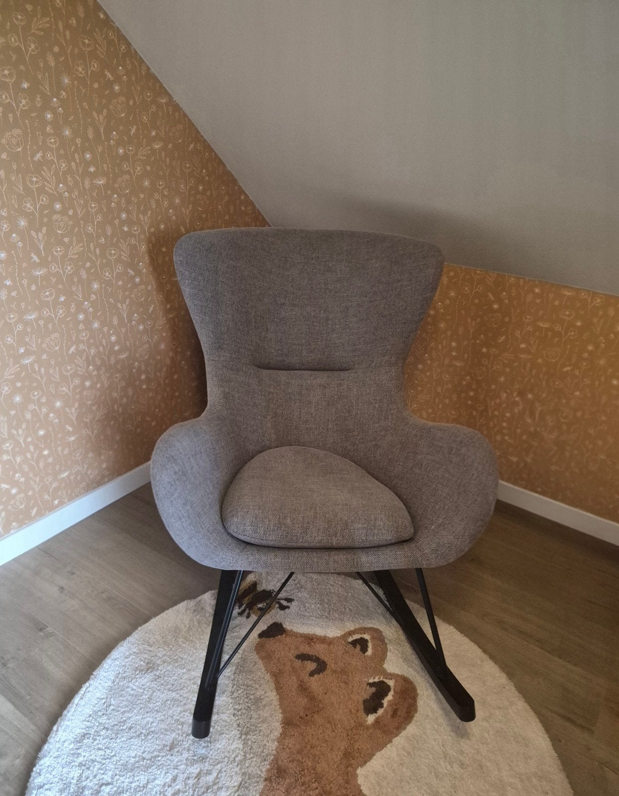 Kave Home Vania Schommelstoel - Zo goed als nieuw, Ophalen, Zo goed als nieuw, Grijs, Stof