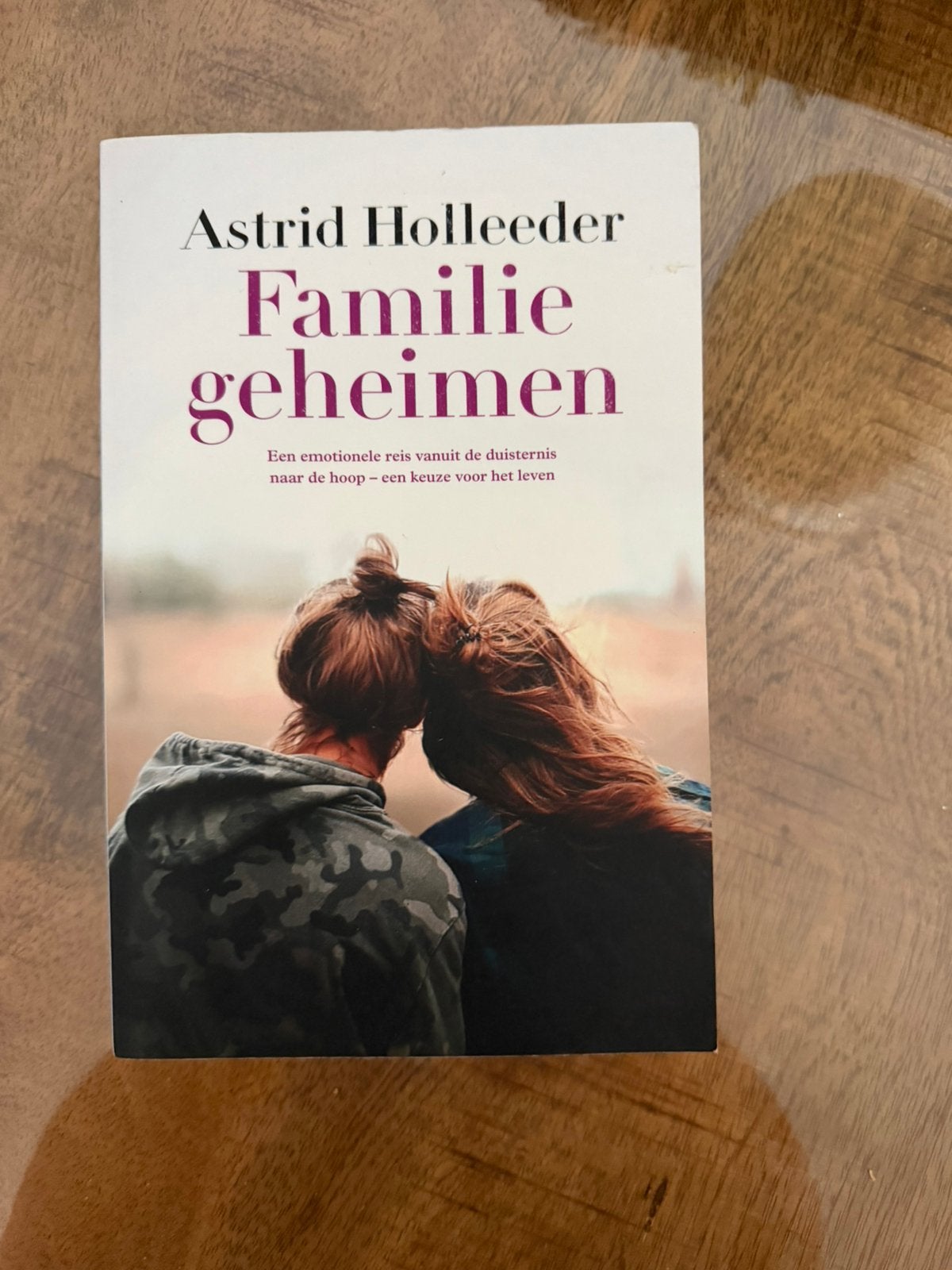 Familiegeheimen- Astrid Holleeder, Ophalen, Zo goed als nieuw
