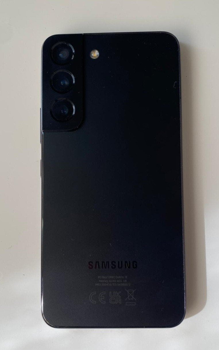 Foto 4 van Samsung Galaxy S22 128GB Zwart - Zo goed als nieuw