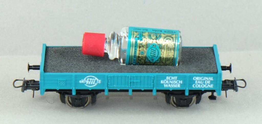 Roco: Platte wagen met 4711 Eau de Cologne NIEUW, Gelijkstroom of Wisselstroom, Ophalen of Verzenden, Roco, Nieuw