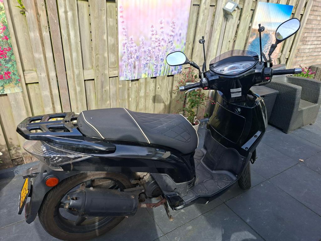 Kymco People S Scooter - Zwart, Goed Onderhouden, Ophalen of Verzenden