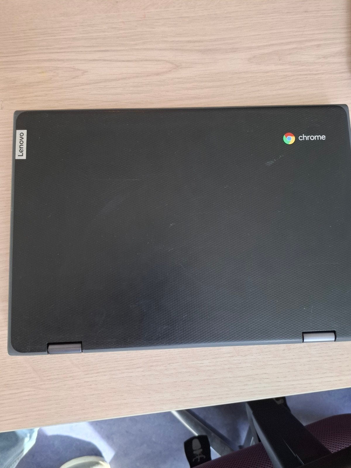 Lenovo 300e Chromebook 2e generatie, Computers en Software, Qwerty, Touchscreen, Ophalen of Verzenden, 32 GB of minder