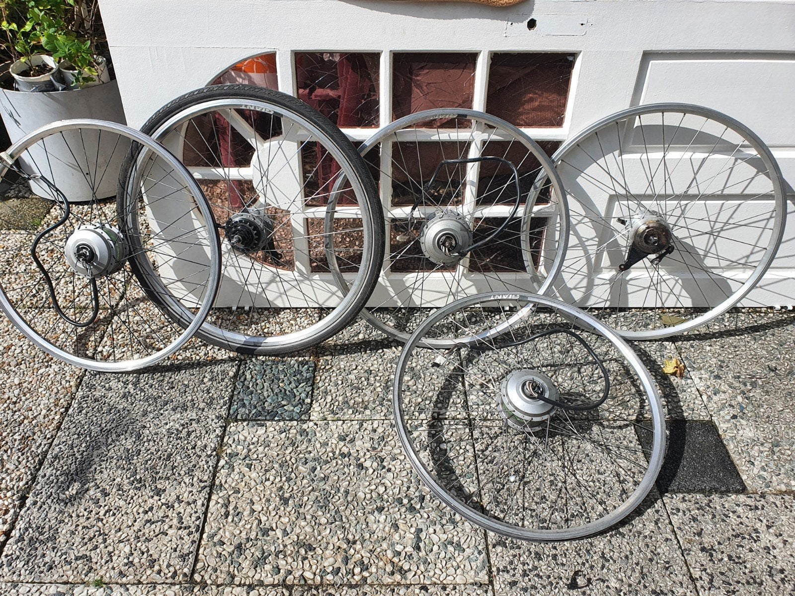 Drie wielen giant twist met een motor en twee achterwielen, Ophalen of Verzenden, Gebruikt