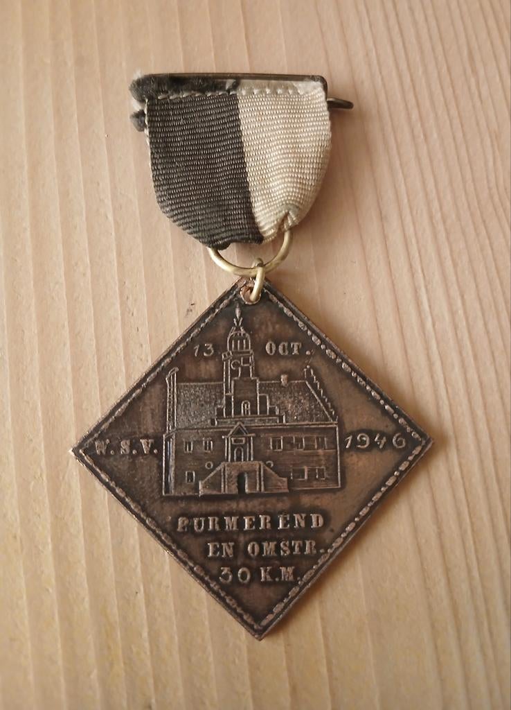 Oude medaille WSV Purmerend en Omstreken 1946, Ophalen of Verzenden, Overige soorten, Nederland, Lintje, Medaille of Wings