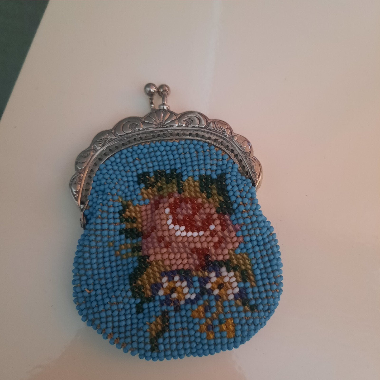 Antieke kralen portemonnee met zilverkleurig frame, Ophalen of Verzenden