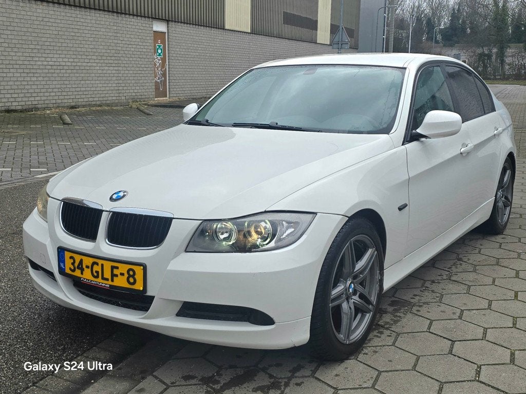 BMW 3-serie 316i Business Line*nieuwe ketting*nap*apk*airco*, Gebruikt, 1599 cc, 4 cilinders, Parkeersensor