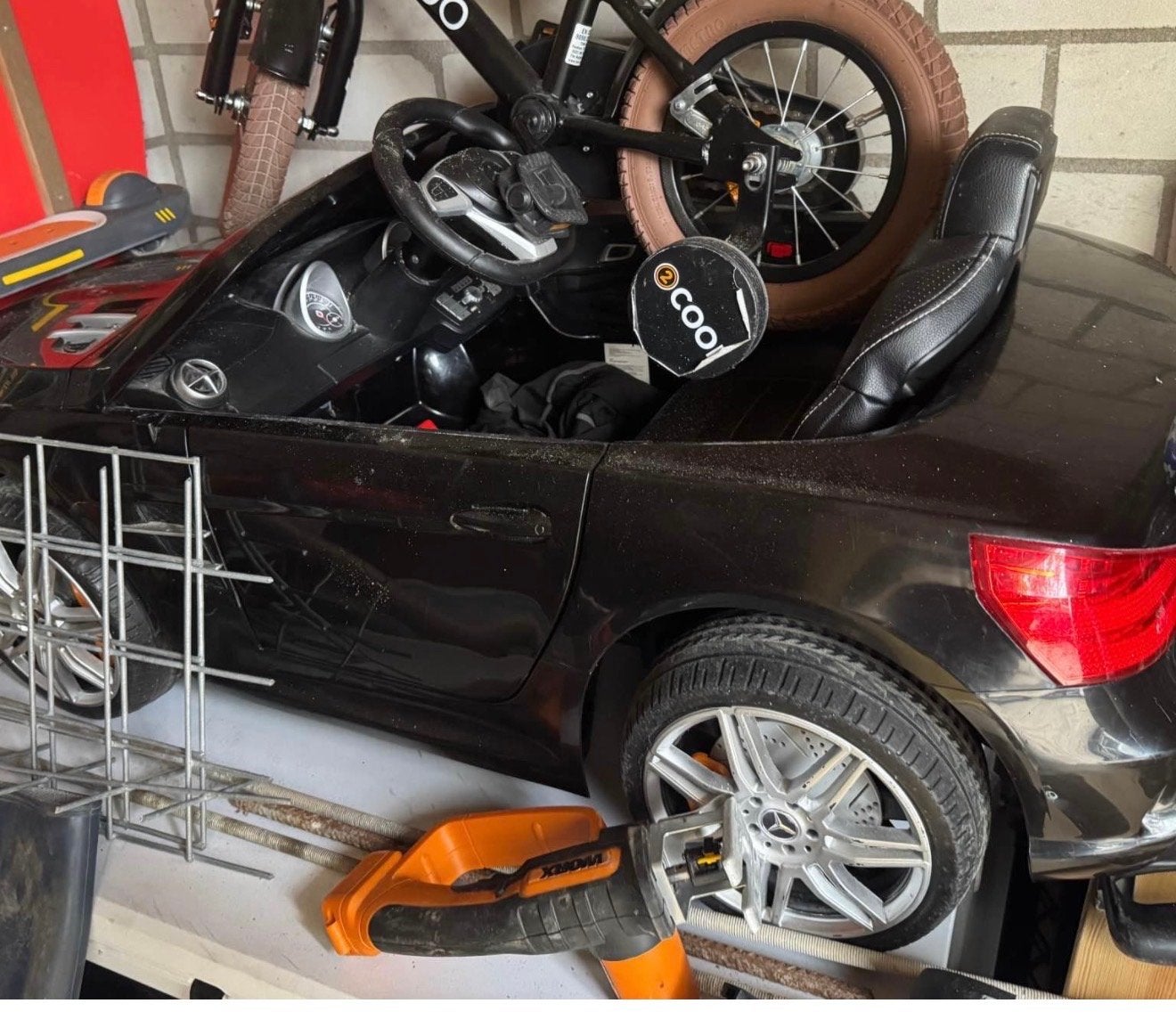 Kinder auto for free, Ophalen