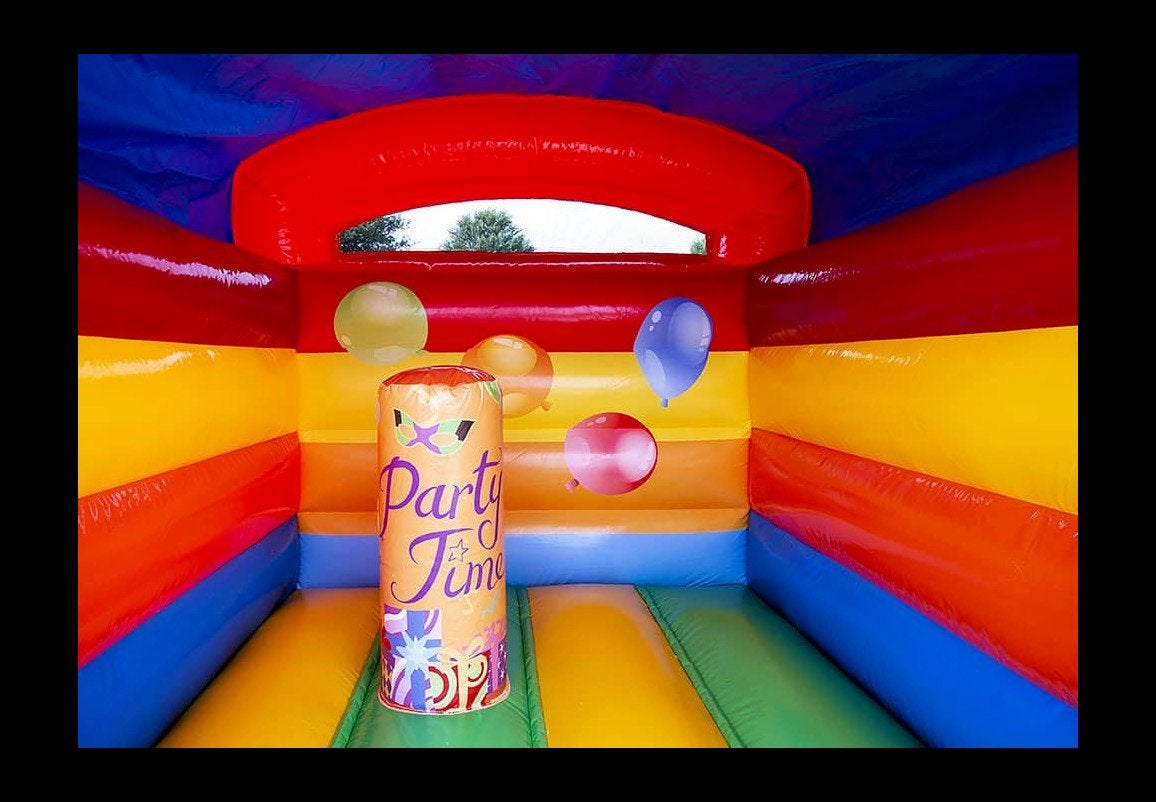 springkussen circus te huur, Ophalen of Verzenden, Zo goed als nieuw, Overige