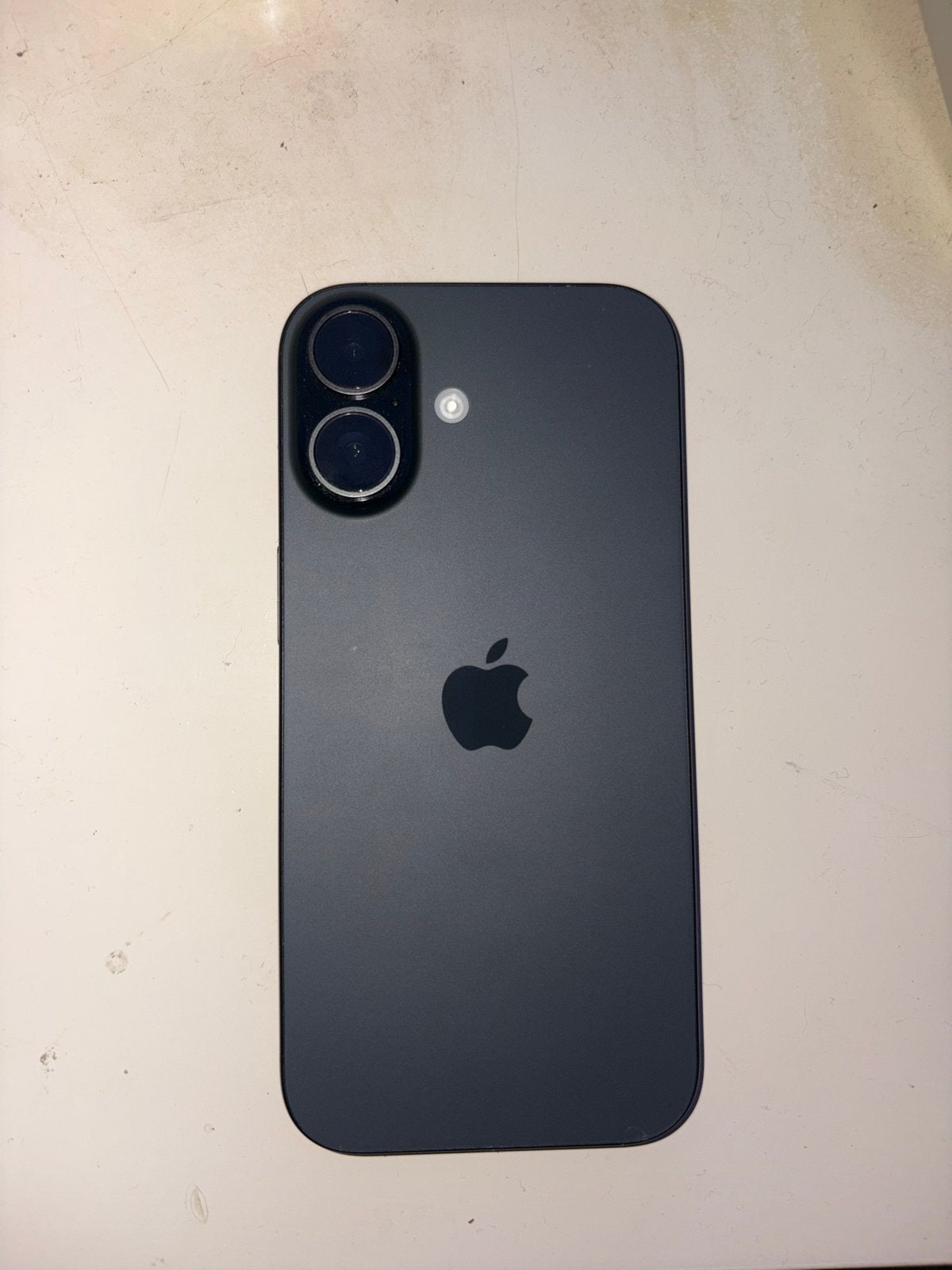 iPhone 17 Zwart - Zo goed als nieuw met 100% batterij, Telecommunicatie, IPhone 17e, Zwart, Zo goed als nieuw, Zonder simlock