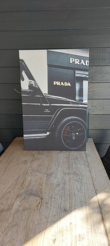 Prada schilderij, Ophalen