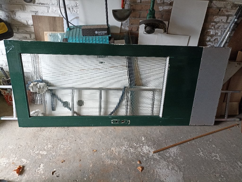 gratis herbruikbaar draadjesglas met deur, Ophalen, Minder dan 80 cm, Minder dan 200 cm, Garagedeur