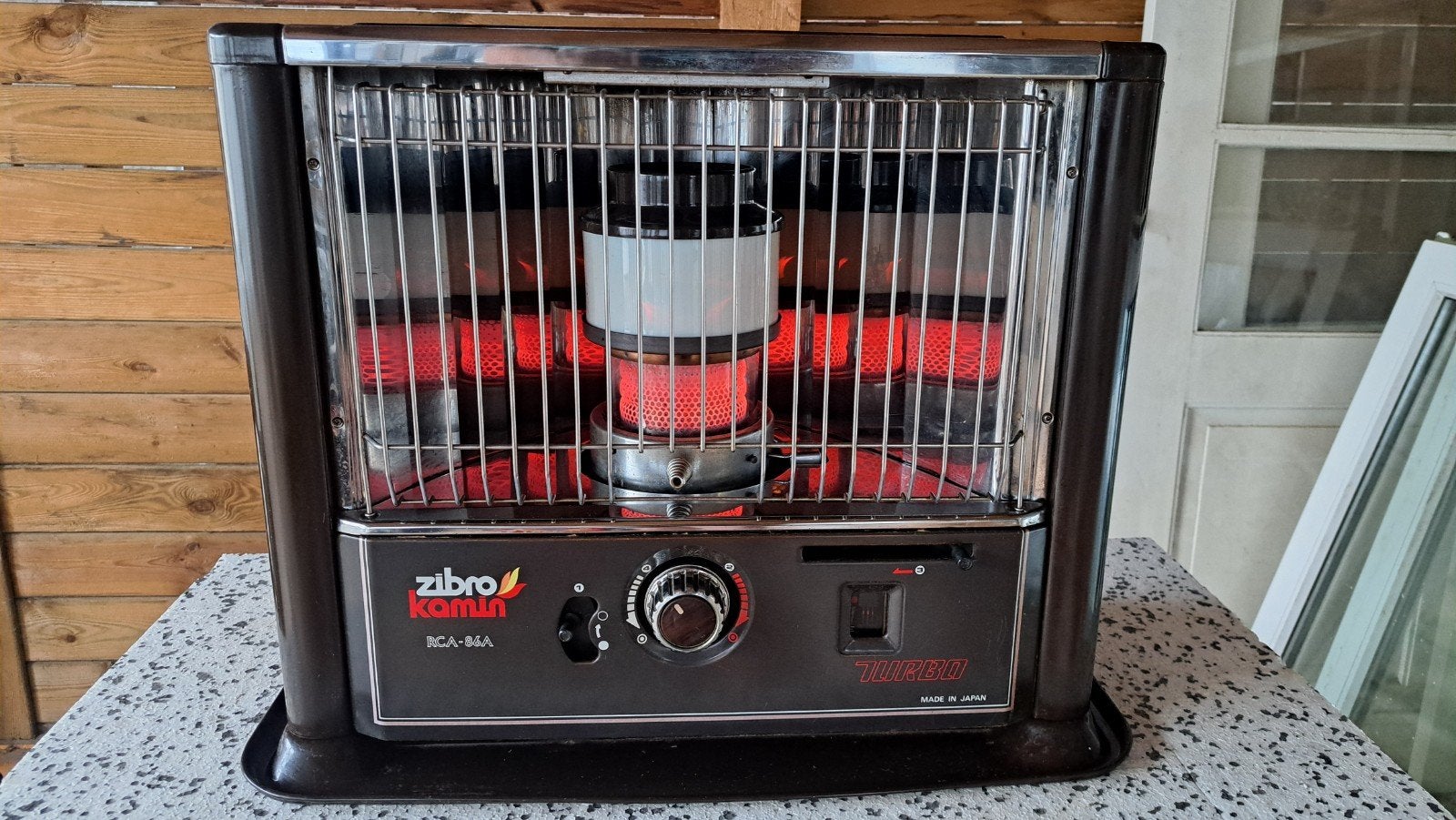 Zibro RCA 86A, Ophalen, Overige brandstoffen, Petroleumkachel
