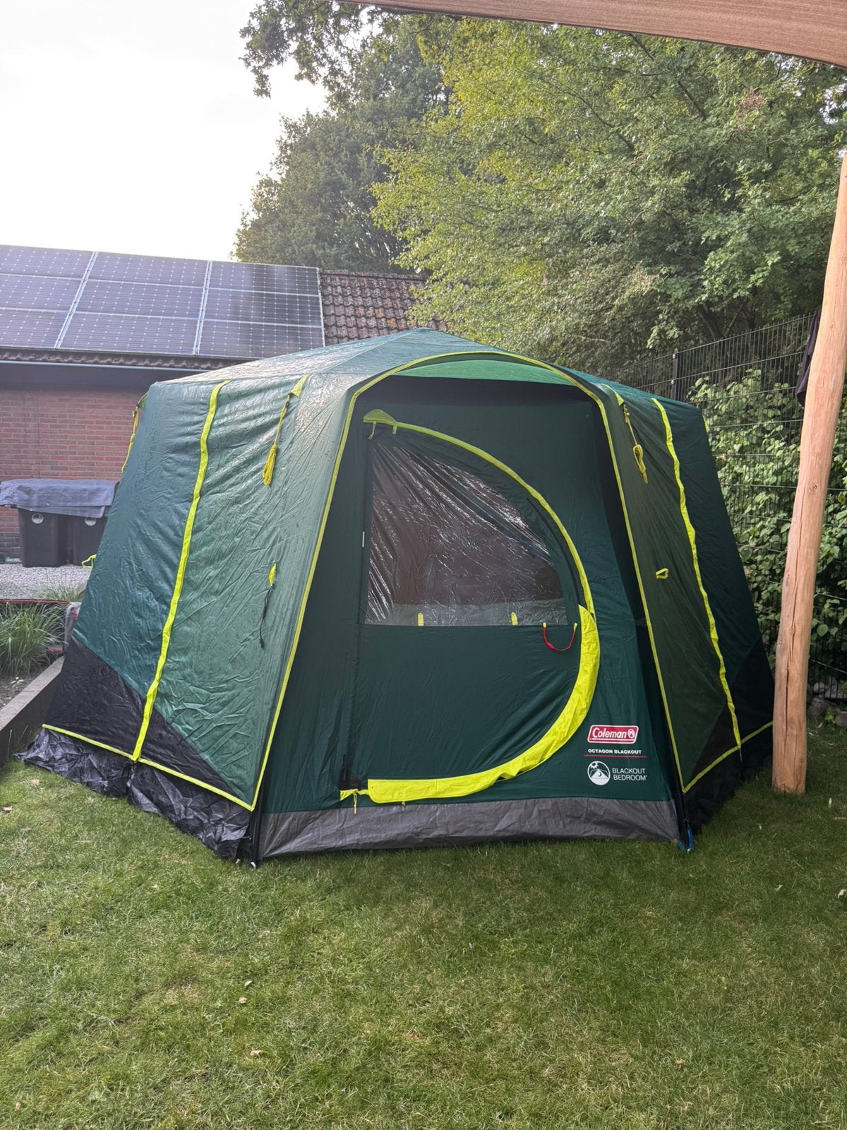 Coleman Octagon 8 Blackout familietent - verduisterende tent, Ophalen, Zo goed als nieuw
