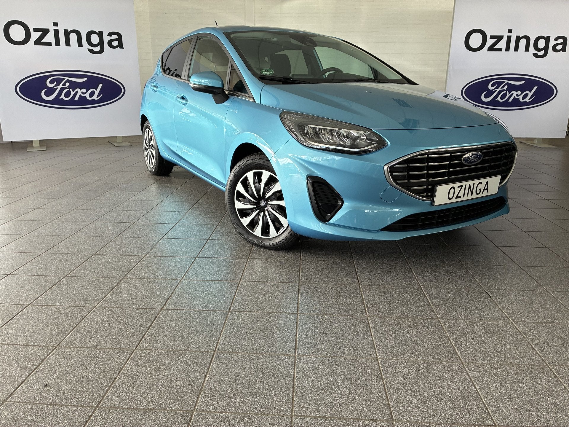 Ford Fiesta 125pk Hybride Titanium MHEV winterpakket-apple c, Auto's, 125 pk, Gebruikt, Euro 6, Blauw