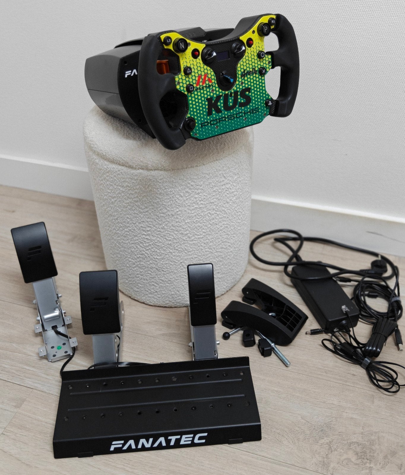 Fanatec CSL Elite set (PS4/5/PC)+McLaren GT3+loadcell pedals, Ophalen of Verzenden, Overige merken, Gebruikt