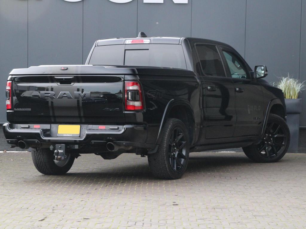 Dodge Ram 1500 5.7 V8 4x4 Crew Cab Laramie G/T, Automaat, Gebruikt, 5654 cc, Zwart