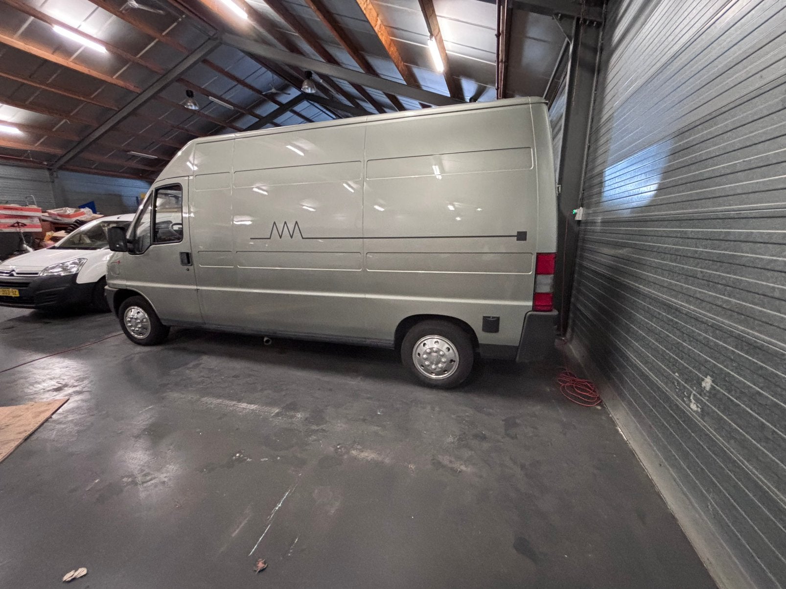 Camper Peugeot Boxer 320LH 2.0, Caravans en Kamperen, Overige merken, Buscamper of Camperbus, Particulier, Benzine