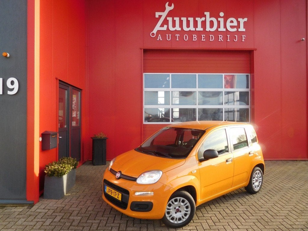 Fiat PANDA 1.2 Lounge, Voorwielaandrijving, Gebruikt, Met garantie (alle), Bedrijf