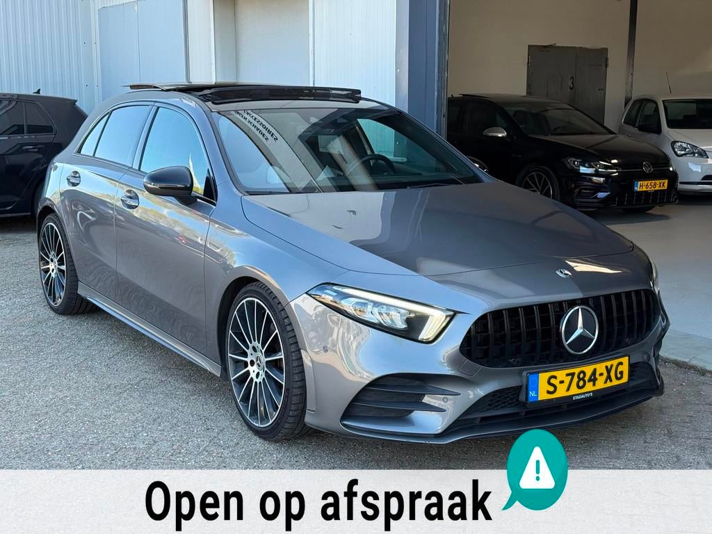 Mercedes-Benz A-klasse 200 AMG Panoramadak|Widescreen|Sfeerv, Gebruikt, 4 cilinders, Leder en Stof, 163 pk