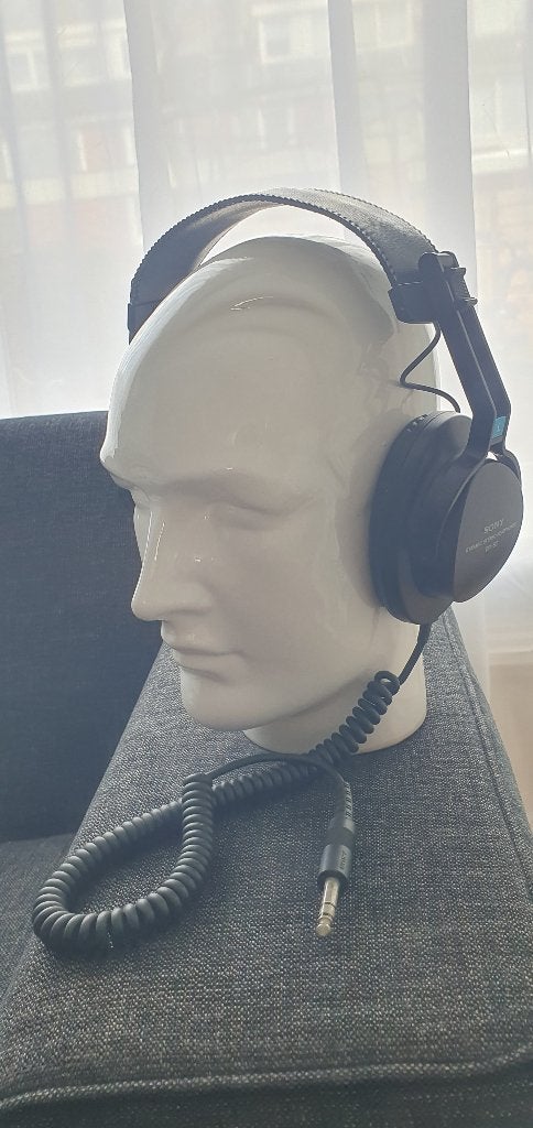 SONY DR-S3 vintage made in Japan, Ophalen of Verzenden, Zo goed als nieuw, Over-ear, Sony