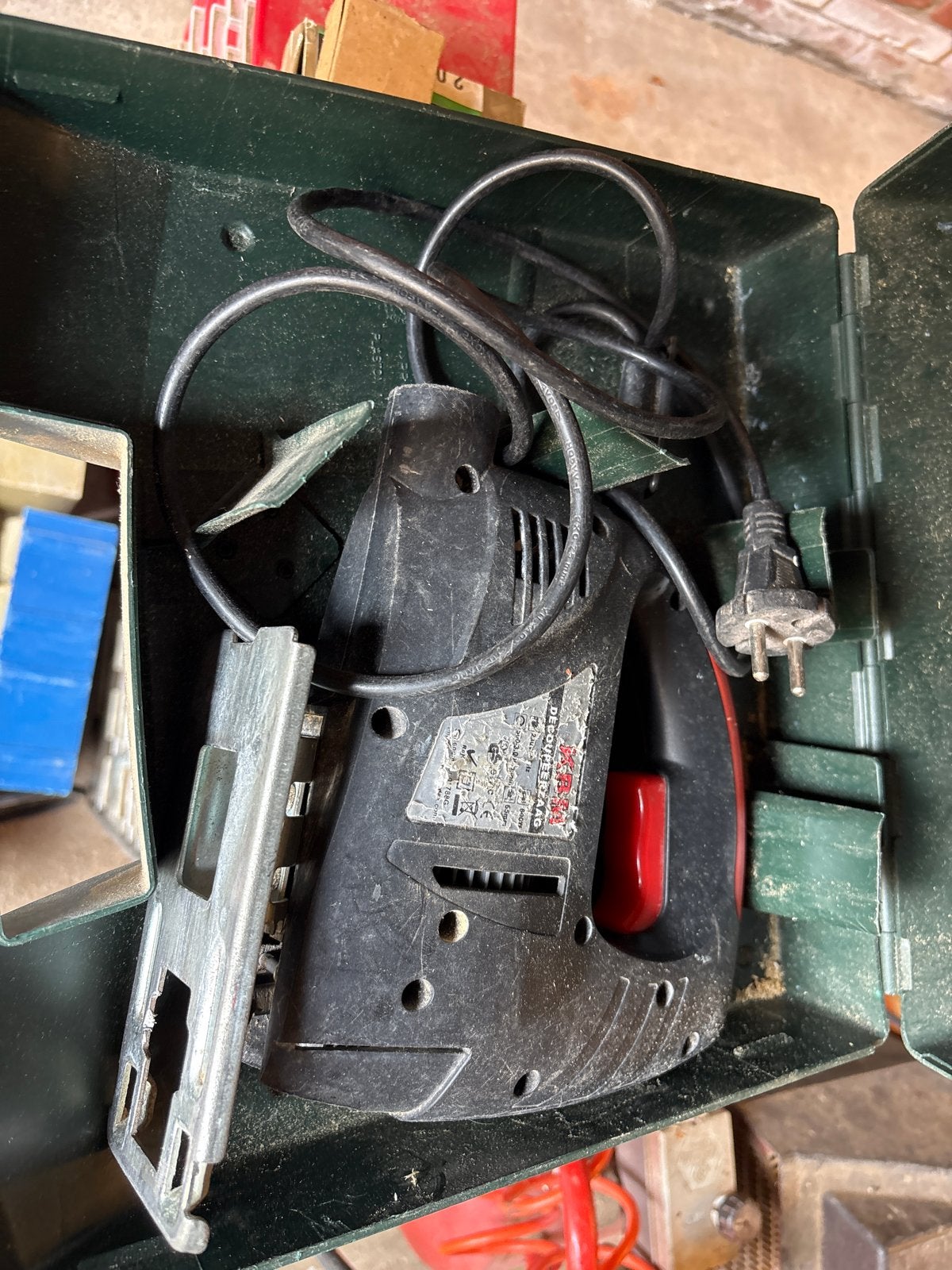 KBM Decoupeerzaag 600W, Ophalen, Decoupeerzaag, 600 tot 1200 watt, Zo goed als nieuw